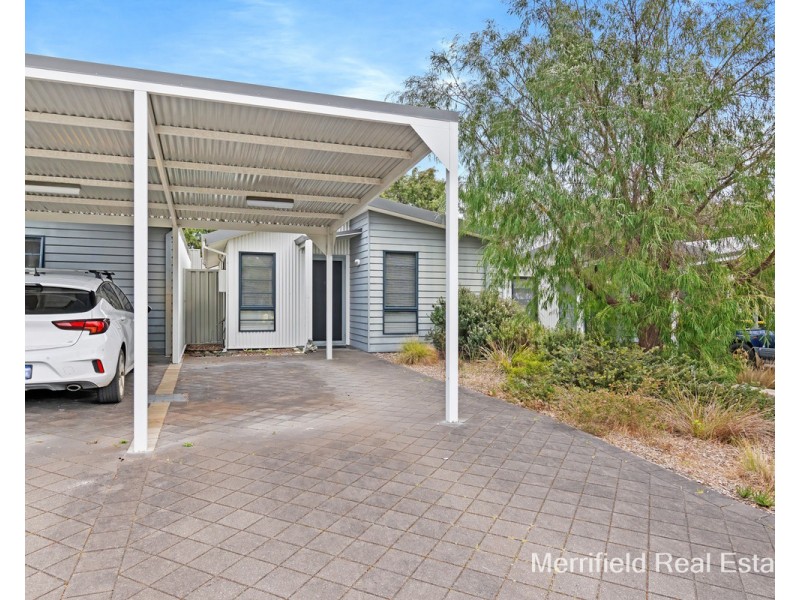6/20 Grove Street West, Little Grove WA 6330