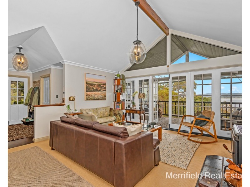 1 Carlisle Street, Mount Melville WA 6330