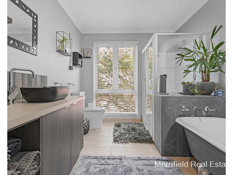 1 Carlisle Street, Mount Melville WA 6330