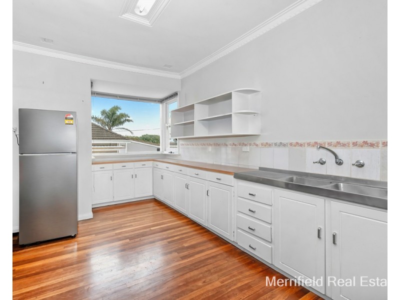 10 David Street, Spencer Park WA 6330