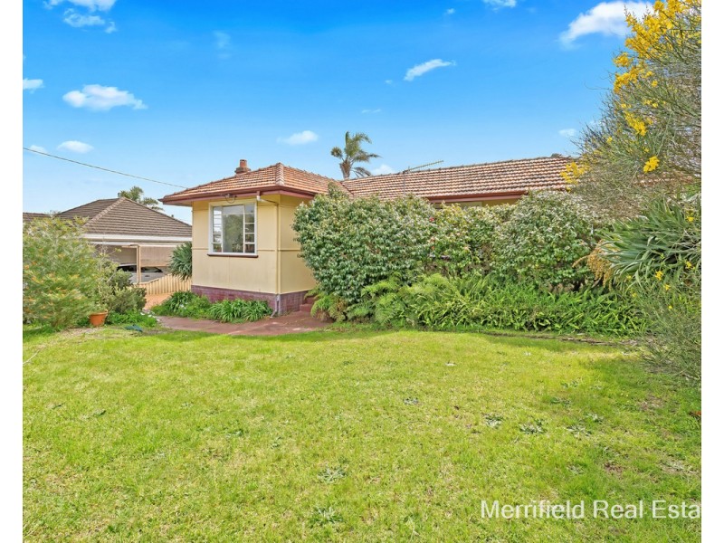 10 David Street, Spencer Park WA 6330