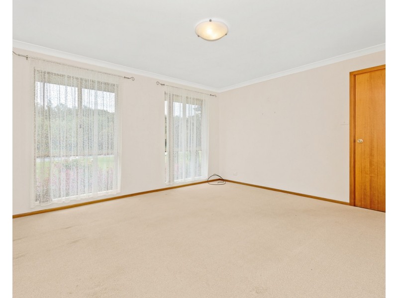 77 Le Grande Avenue, Orana WA 6330