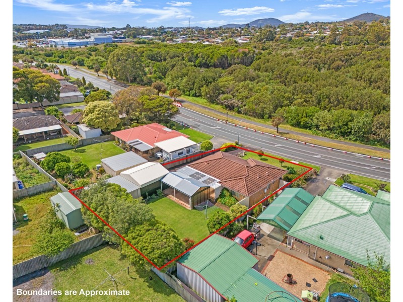 77 Le Grande Avenue, Orana WA 6330