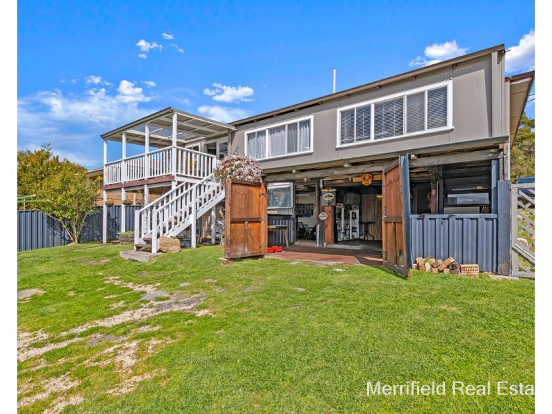 106 Burt Street, Mount Clarence WA 6330