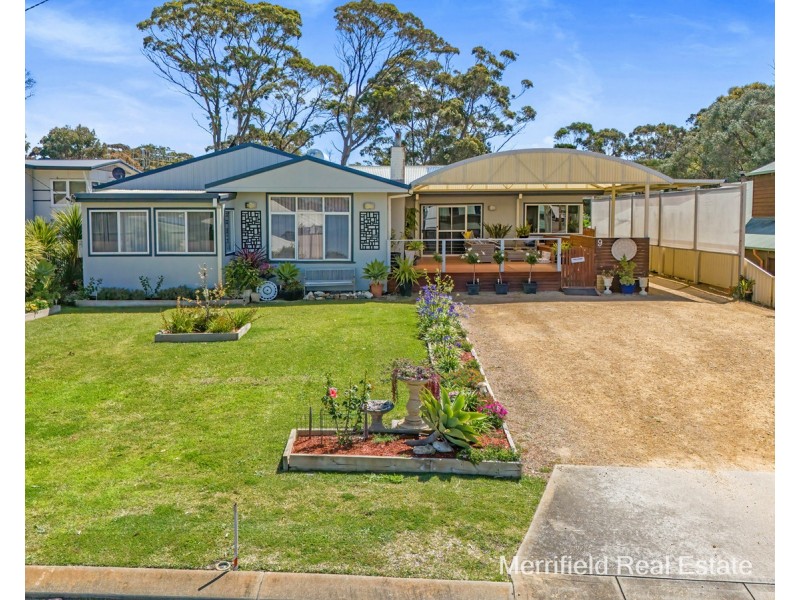 9 King George Street, Little Grove WA 6330