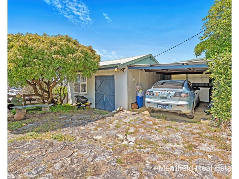 184 Serpentine Road, Mount Melville WA 6330