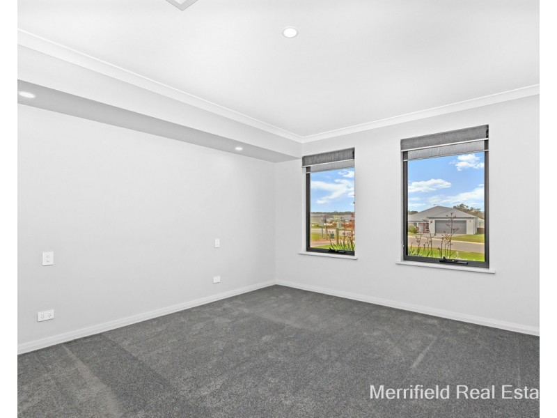 84 Hereford Way, Milpara WA 6330