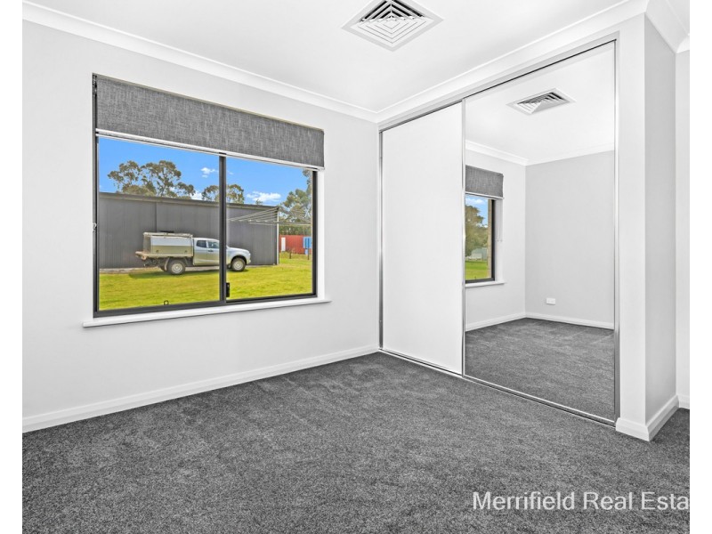 84 Hereford Way, Milpara WA 6330