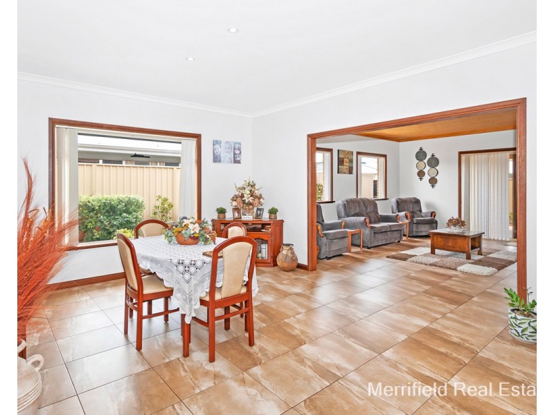 16 Notley Street, Yakamia WA 6330