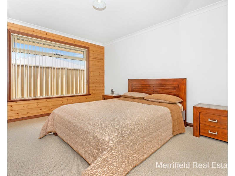 16 Notley Street, Yakamia WA 6330