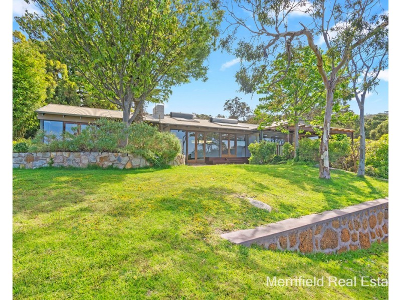 36 Robinson Street, Mount Melville WA 6330