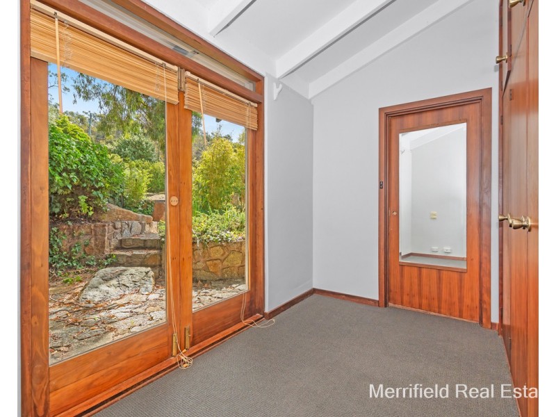 36 Robinson Street, Mount Melville WA 6330