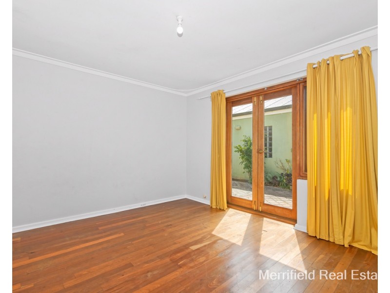 36 Robinson Street, Mount Melville WA 6330