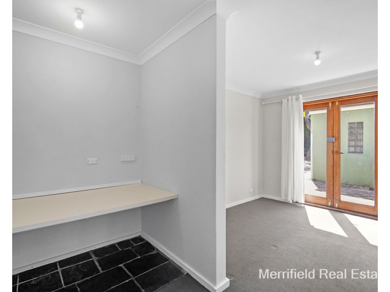 36 Robinson Street, Mount Melville WA 6330