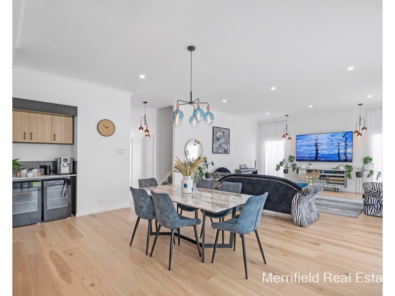 5/4 Barry Court, Collingwood Park WA 6330