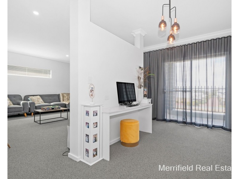 5/4 Barry Court, Collingwood Park WA 6330