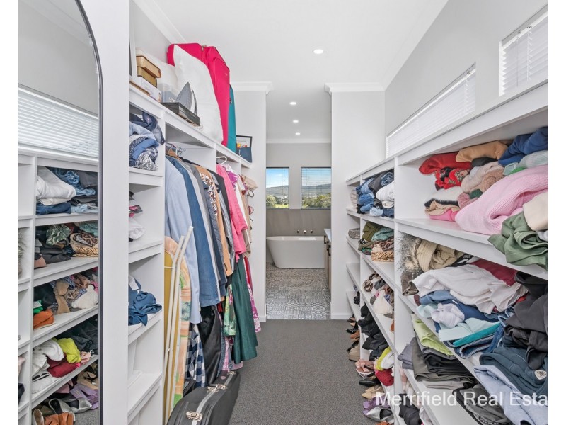 5/4 Barry Court, Collingwood Park WA 6330