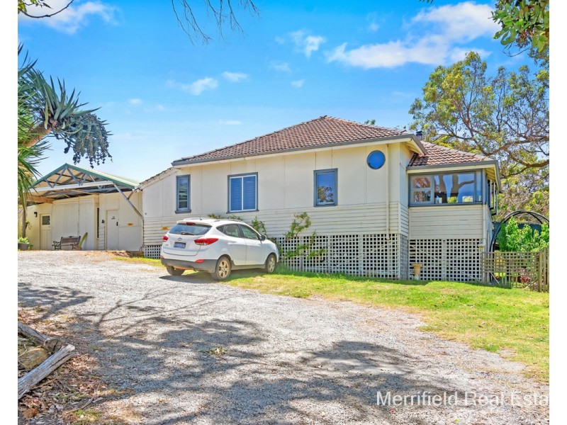 12 Argyll Street, Gledhow WA 6330