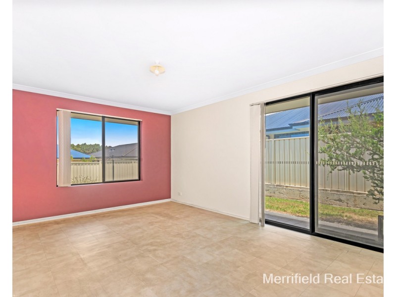 29 Donald Drive, Mckail WA 6330