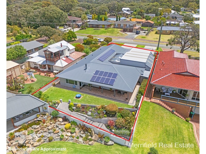 179 Bay View Drive, Little Grove WA 6330