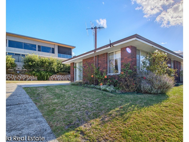 99A Middleton Road, Middleton Beach WA 6330