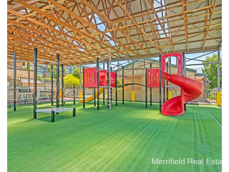 9/212 Albany Highway, Centennial Park WA 6330