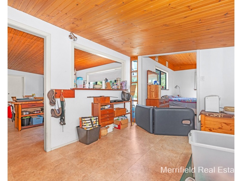 42 Greenhills Road, Narrikup WA 6326