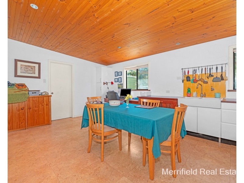 42 Greenhills Road, Narrikup WA 6326