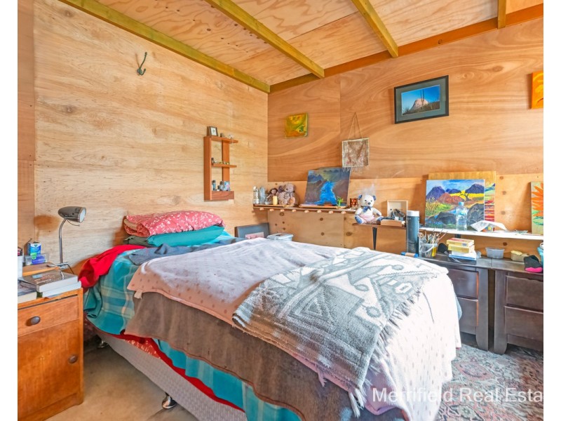 42 Greenhills Road, Narrikup WA 6326