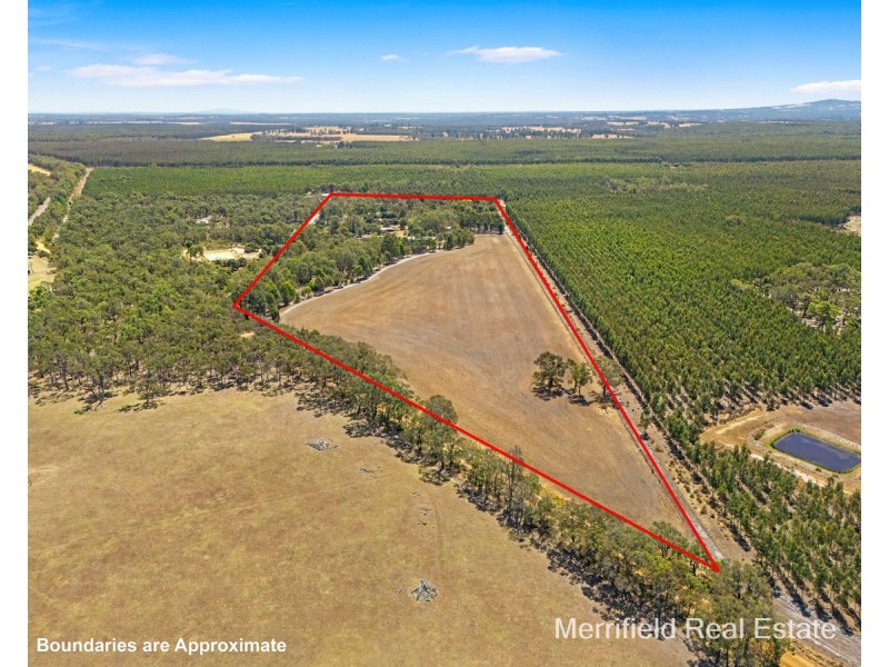 42 Greenhills Road, Narrikup WA 6326