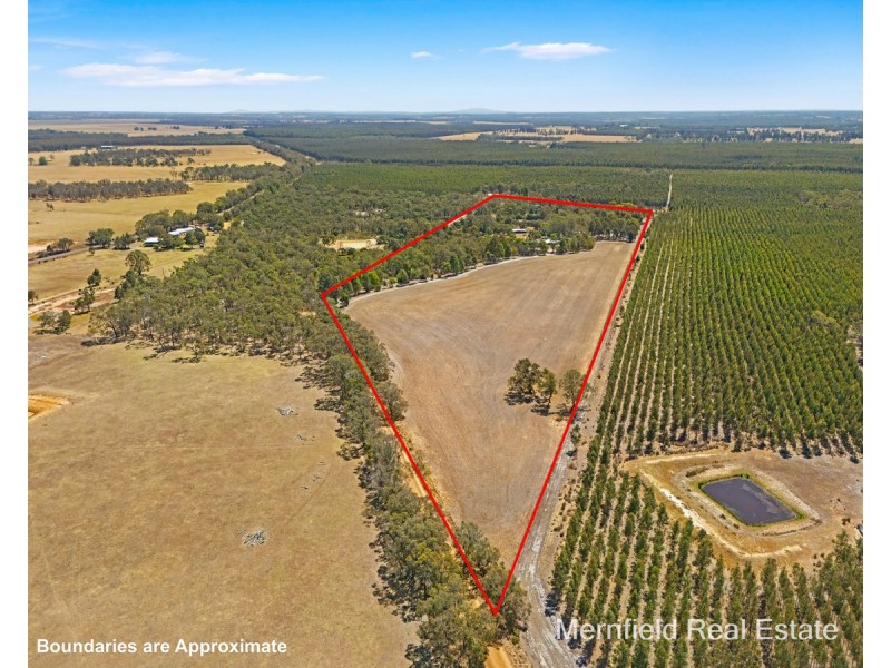 42 Greenhills Road, Narrikup WA 6326
