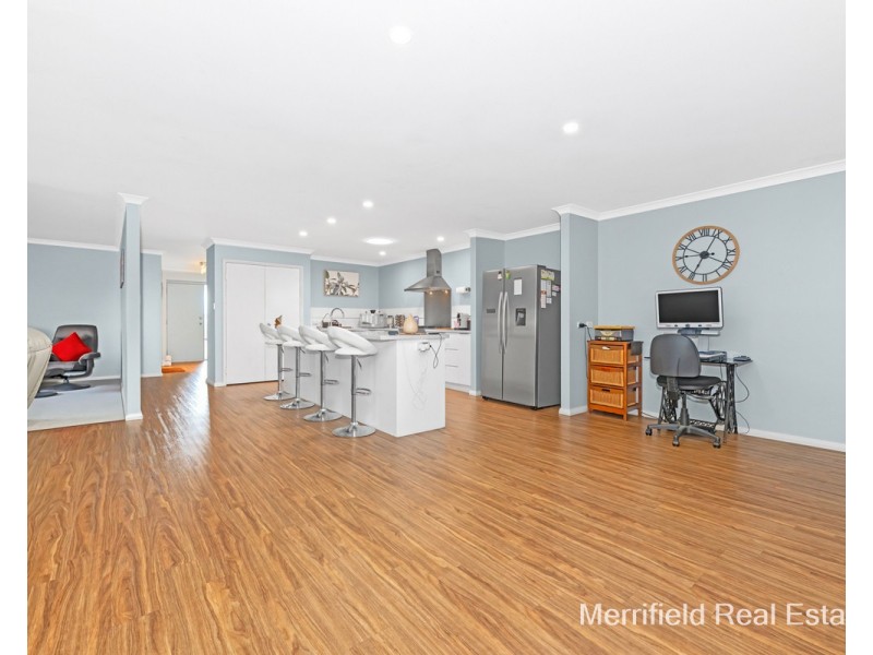 27 Notley Street, Yakamia WA 6330