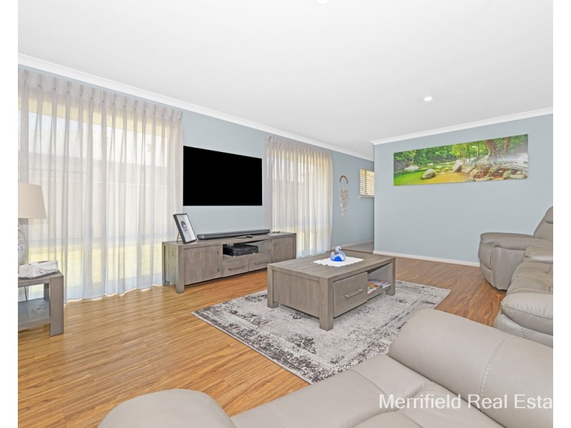 27 Notley Street, Yakamia WA 6330