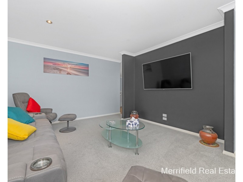 27 Notley Street, Yakamia WA 6330