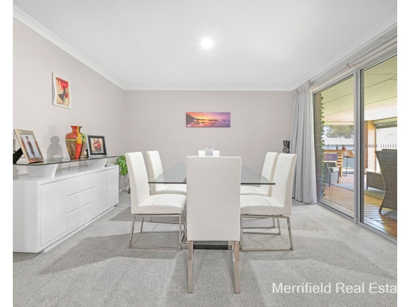 27 Notley Street, Yakamia WA 6330