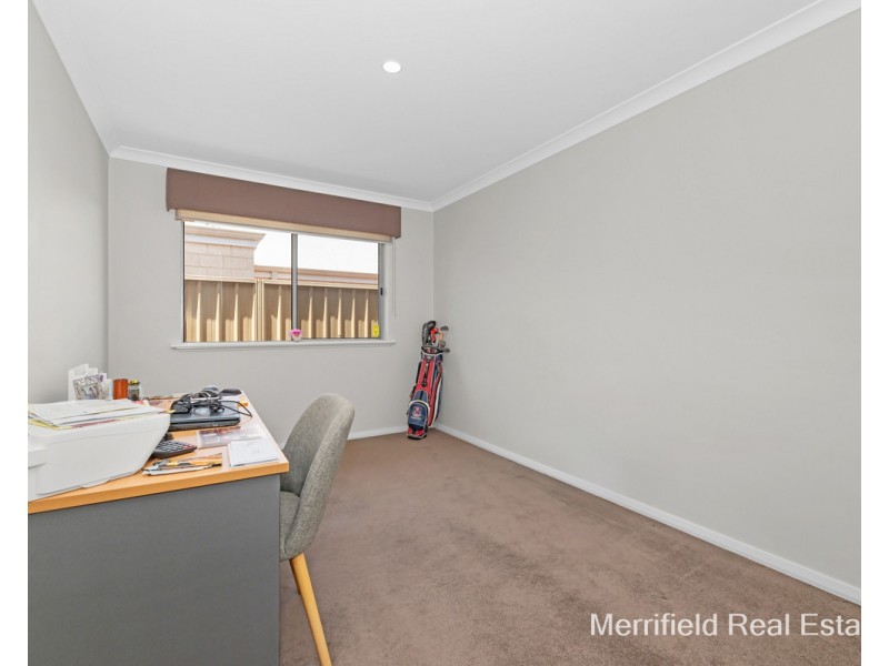 27 Notley Street, Yakamia WA 6330