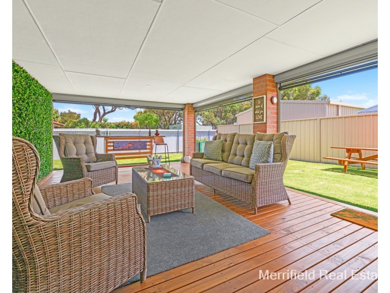 27 Notley Street, Yakamia WA 6330