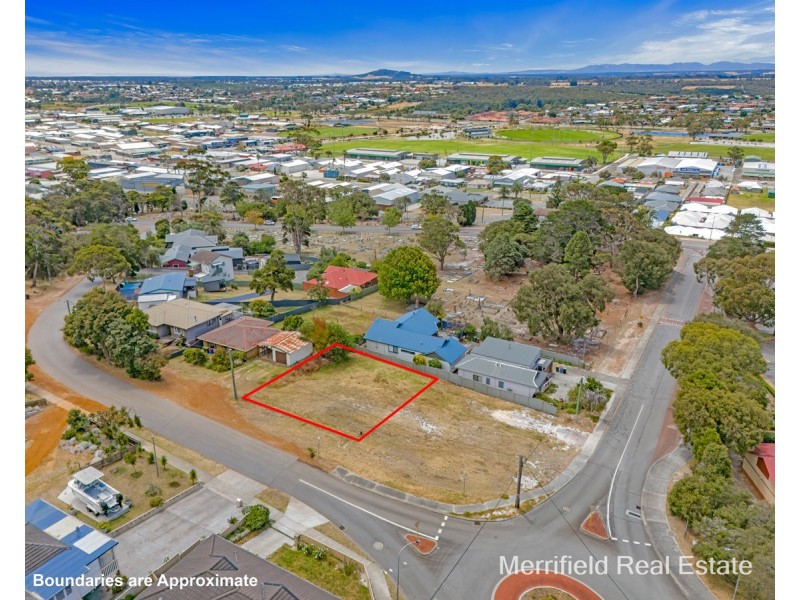 104 Burt Street, Mount Clarence WA 6330