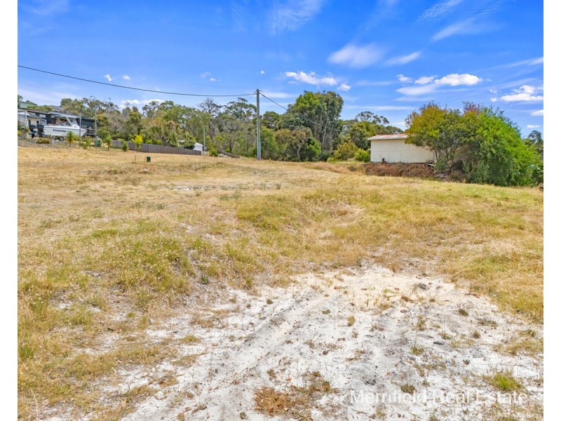 104 Burt Street, Mount Clarence WA 6330