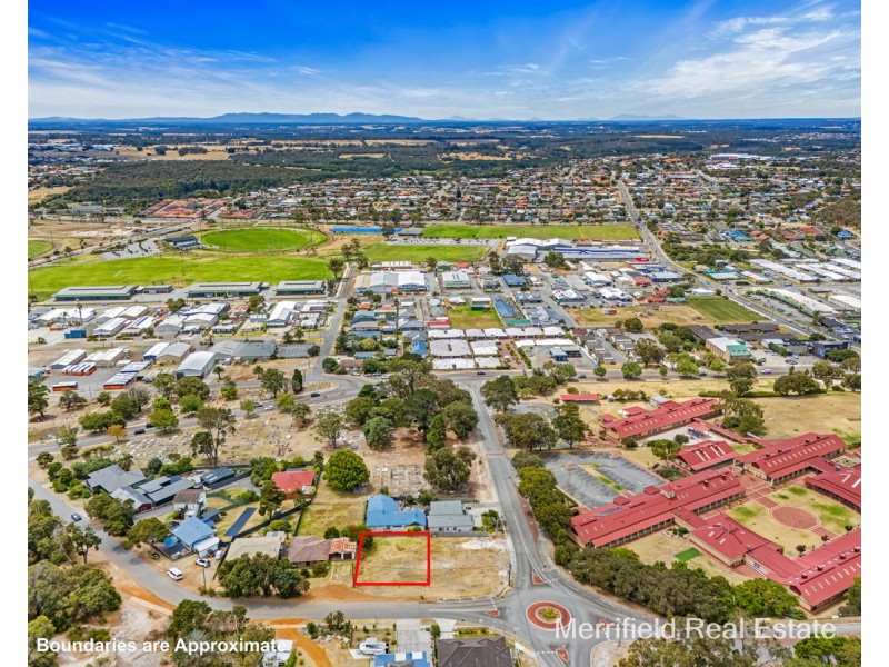 104 Burt Street, Mount Clarence WA 6330