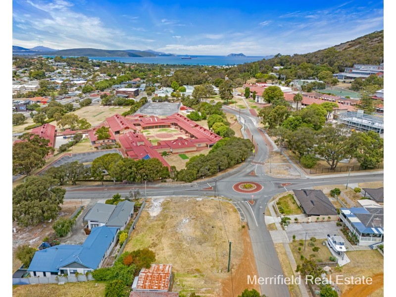 25 Suffolk Street, Mount Clarence WA 6330