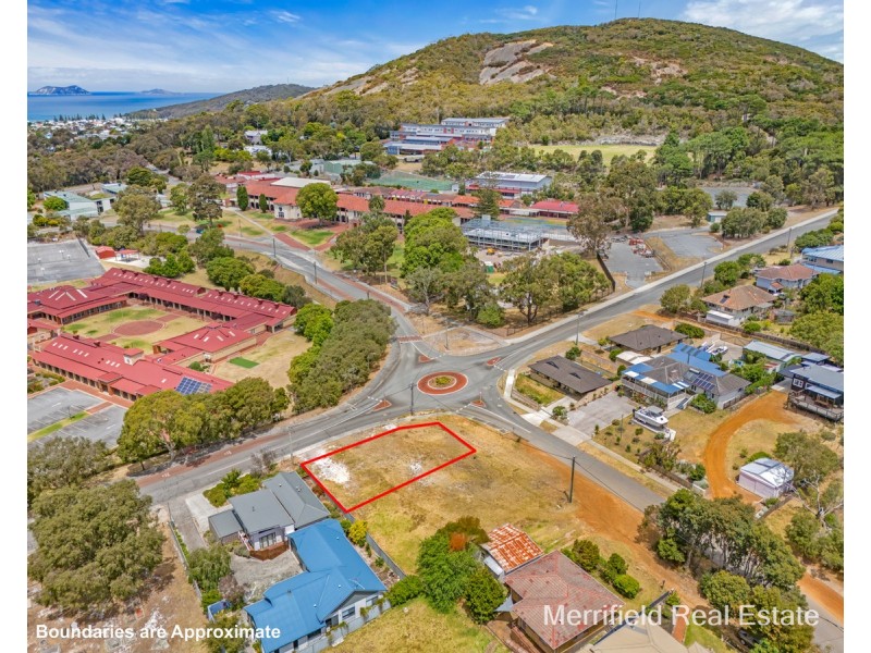 25 Suffolk Street, Mount Clarence WA 6330