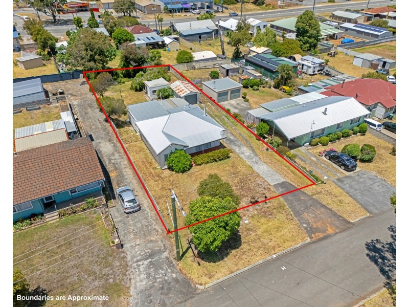 38 Broughton Street, Orana WA 6330