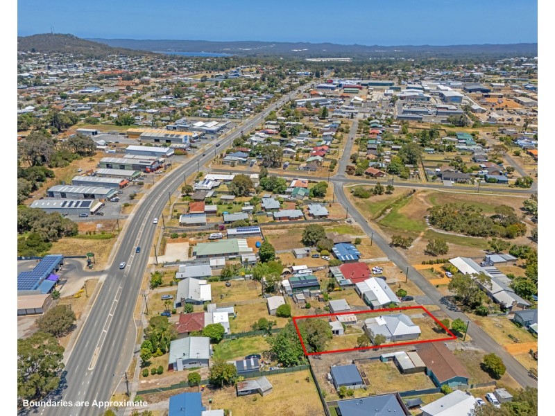 38 Broughton Street, Orana WA 6330