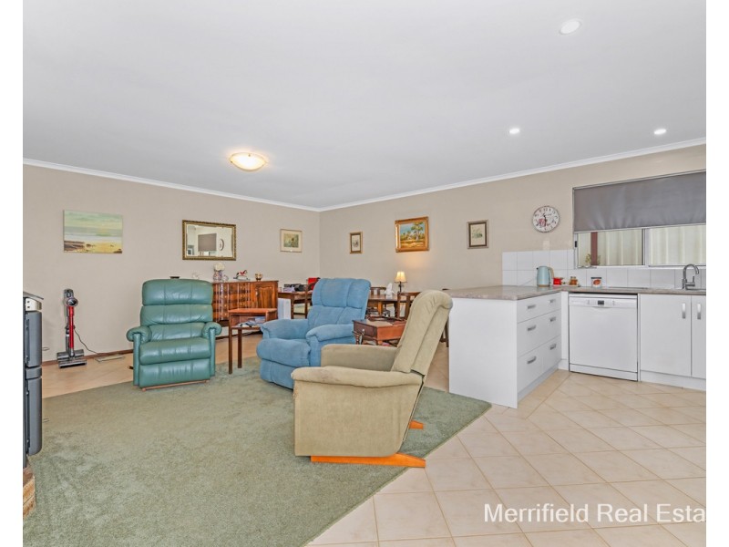 21 Baudin Place, Spencer Park WA 6330