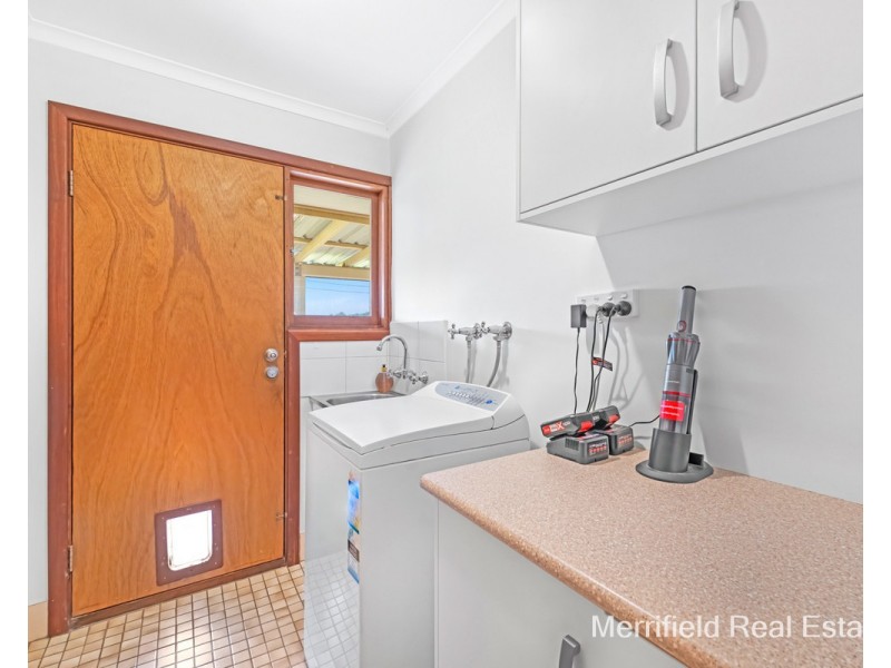 21 Baudin Place, Spencer Park WA 6330