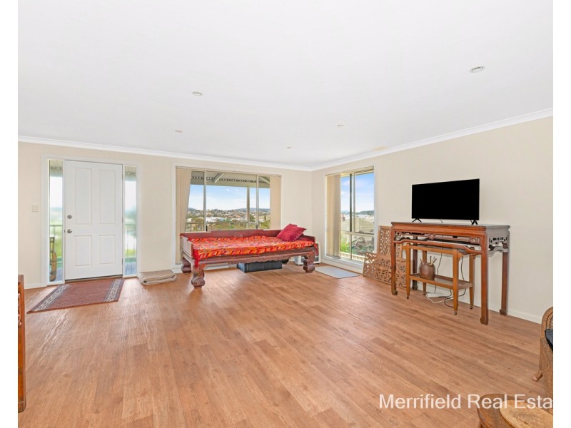 1/11B Wellington Street, Mount Melville WA 6330