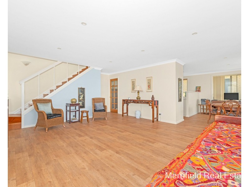 1/11B Wellington Street, Mount Melville WA 6330