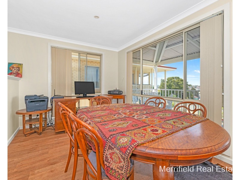 1/11B Wellington Street, Mount Melville WA 6330