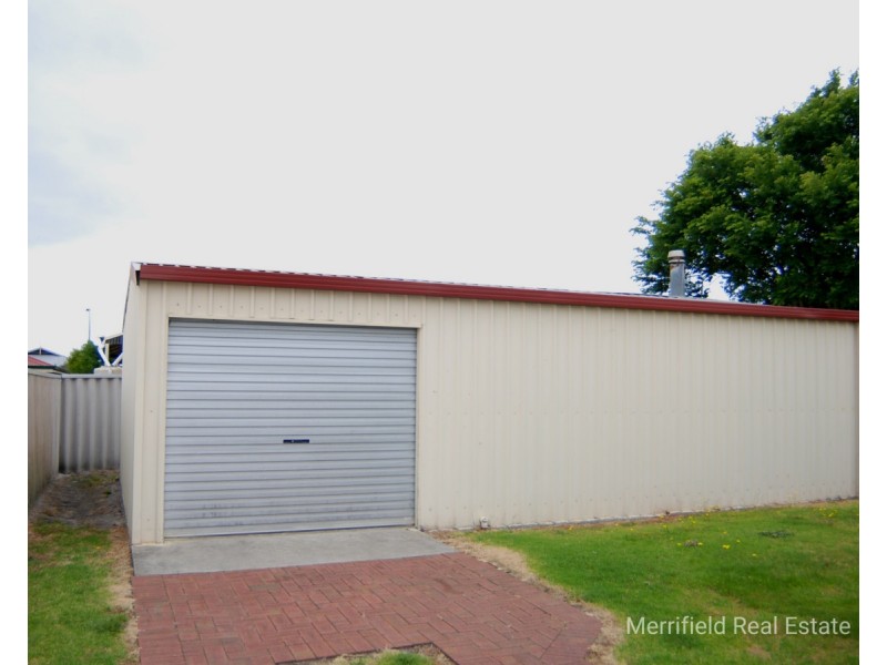 15 Brady Corner, Mckail WA 6330